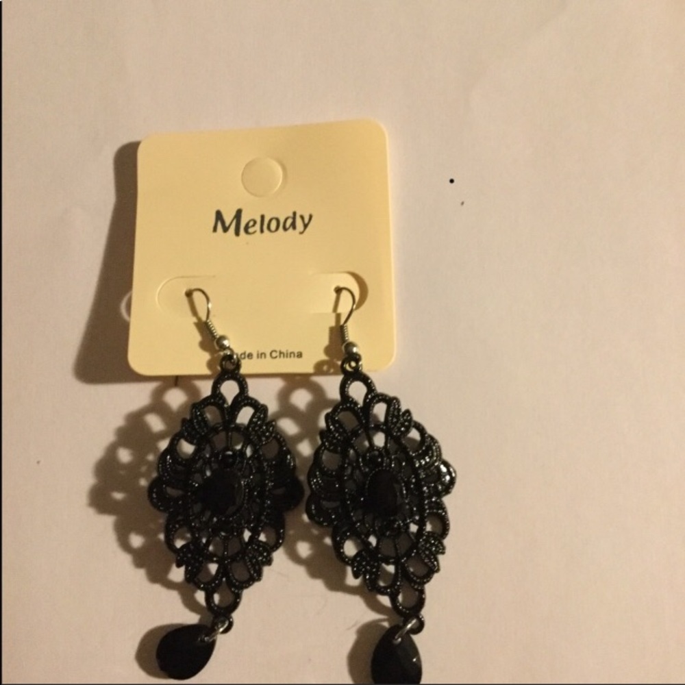 MELODY EARRINGS💕